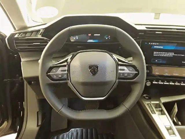 Peugeot 308 sw hybrid 145 e-dcs6 — photo 29