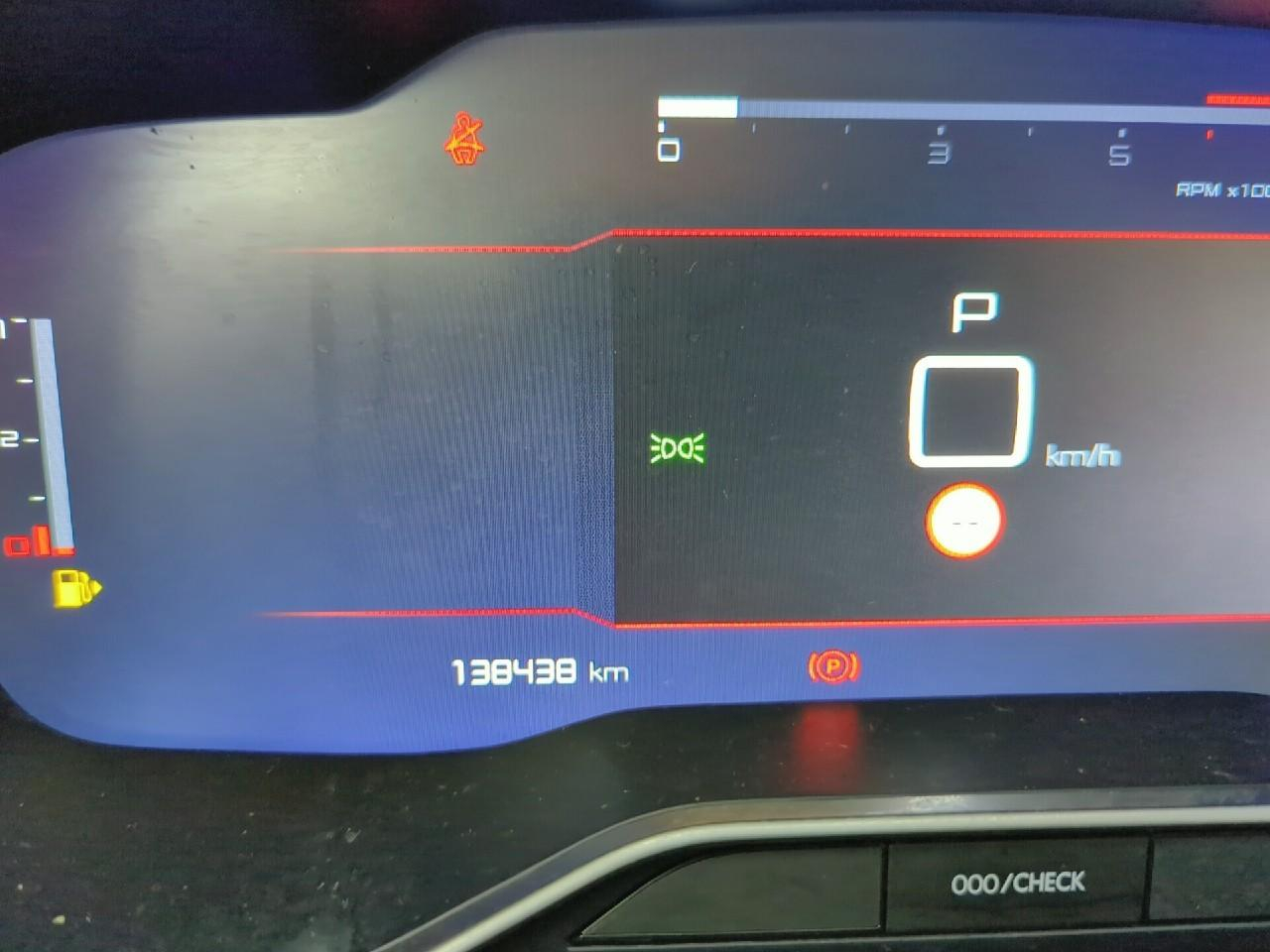 Citroën C5 Aircross bluehdi 130 s&s eat8 shine — photo 25