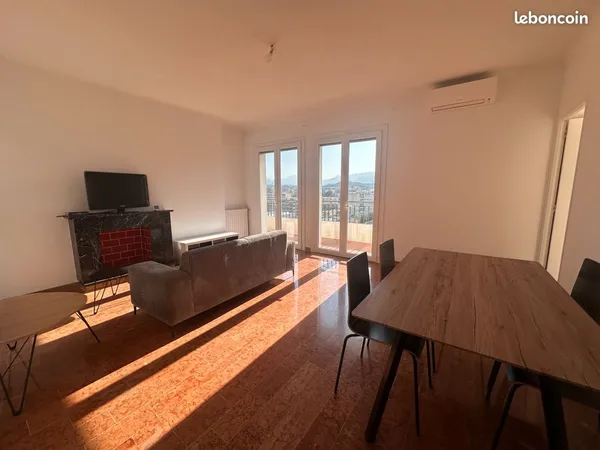 Appartement 4 pièces 85 m²