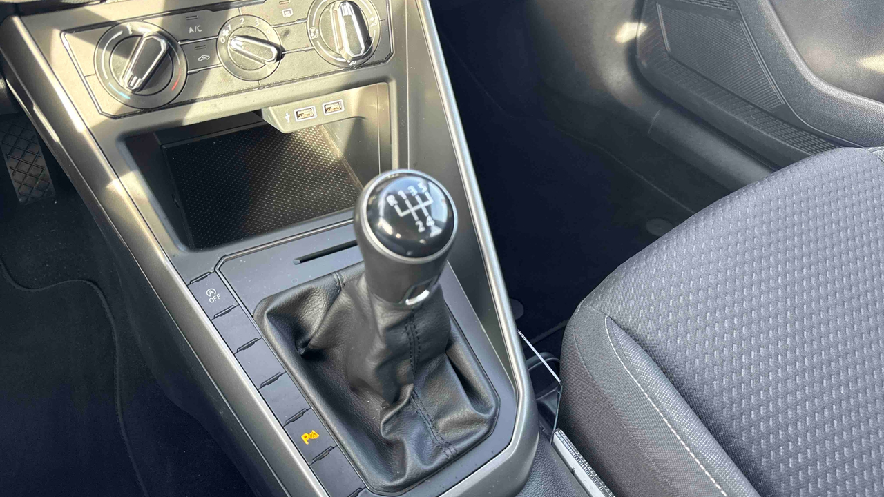 Volkswagen Polo 1.0 TSI 95 S&amp;S BVM5 — photo 23
