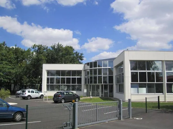 Bureaux 425 m²