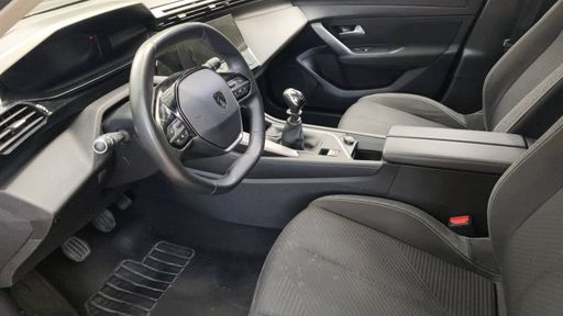 Peugeot 308 SW 1.5 BlueHDi 130 - Active – 2022 – 148465 km – Diesel – Boîte Manuelle — photo 19