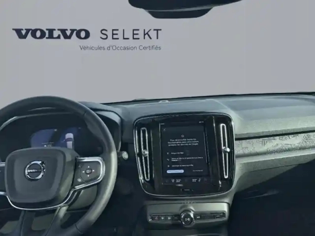 Volvo Ex40 single extended range 252ch black edition — photo 11