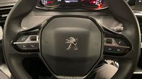 Peugeot 2008 1.2 PureTech 100ch S&S Style — photo 25