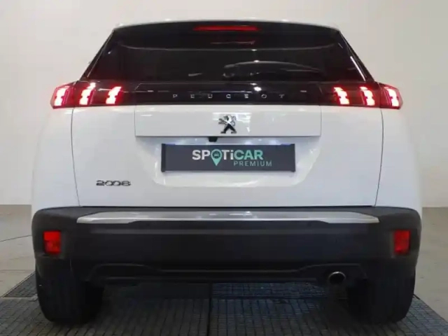 Peugeot 2008 1.5 bluehdi 130ch s&amp;s allure pack eat8 — photo 6