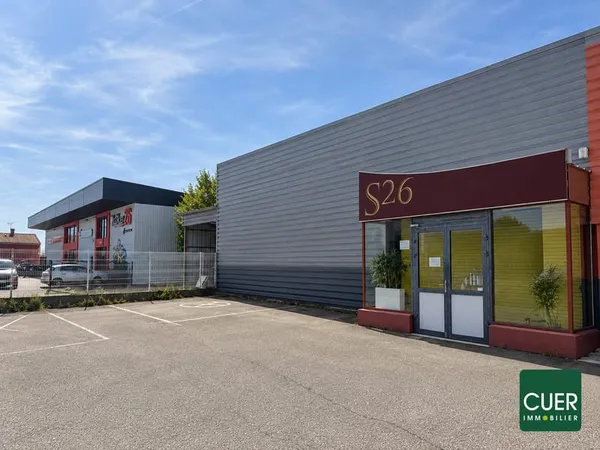 À LOUER - LOCAL COMMERCIAL 450 M² - VALENCE SUD - ZONE D