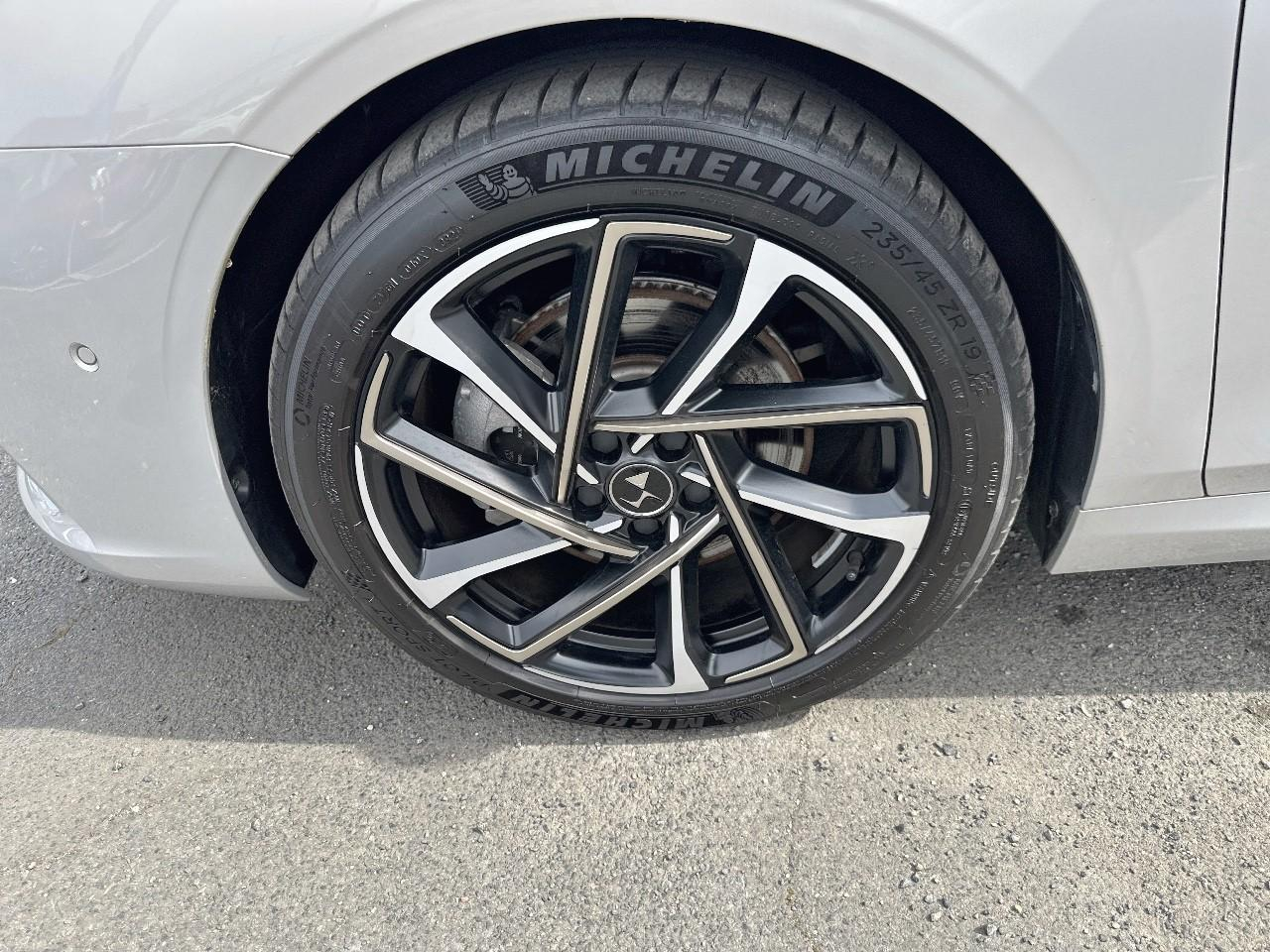 Ds Ds 9 9 hybride e-tense 250 rivoli + — photo 13