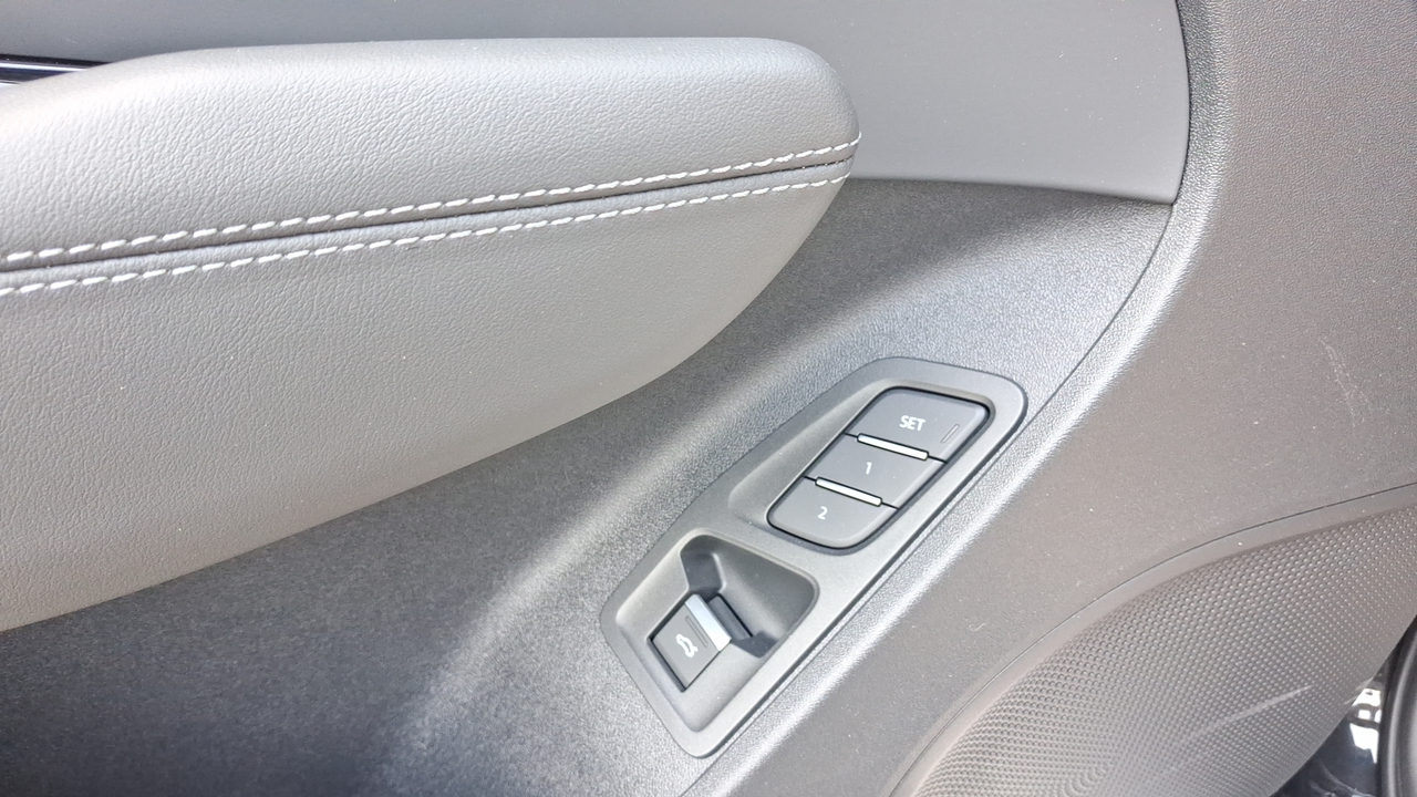 Audi Q3 TFSI 150 ch Hybride S tronic 7 — photo 31