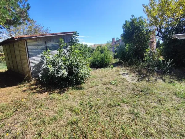 Terrain 500 m²