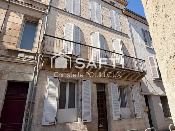 Immeuble de rapport en pierre - 4 logements - Hyper-centre de Niort