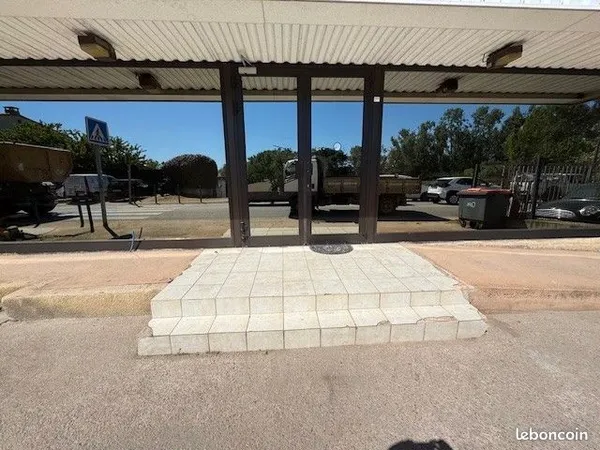 Droit au Bail - Local commercial de 120 m² au Vazzio