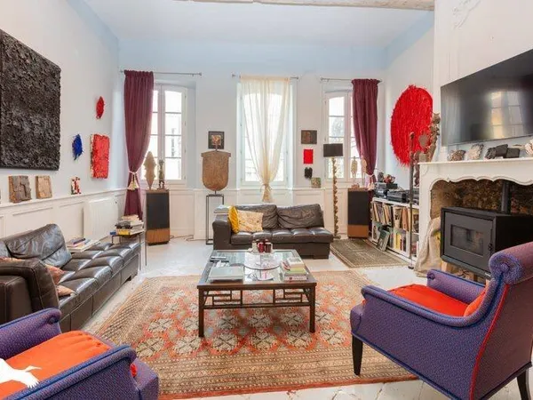 Maison 7 pièces 198 m²