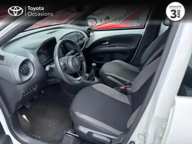 Toyota Aygo X 1.0 vvt-i 72ch dynamic — photo 11