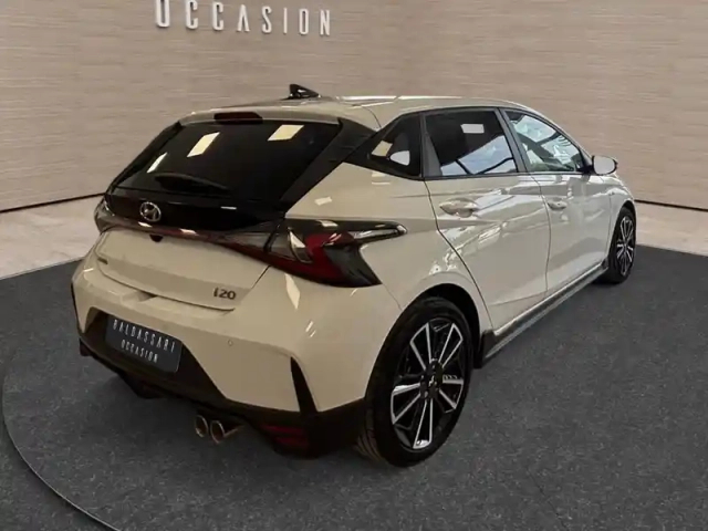 Hyundai I20 1.0 t-gdi 100 dct-7 hybrid 48v — photo 5