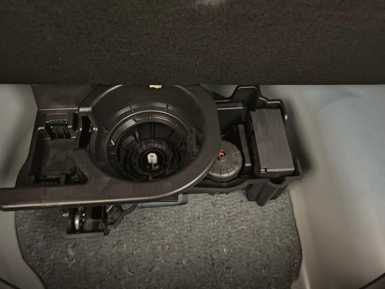 Fiat 600 t-gen 3 1.2 hybrid 145ch edct6 la prima — photo 16