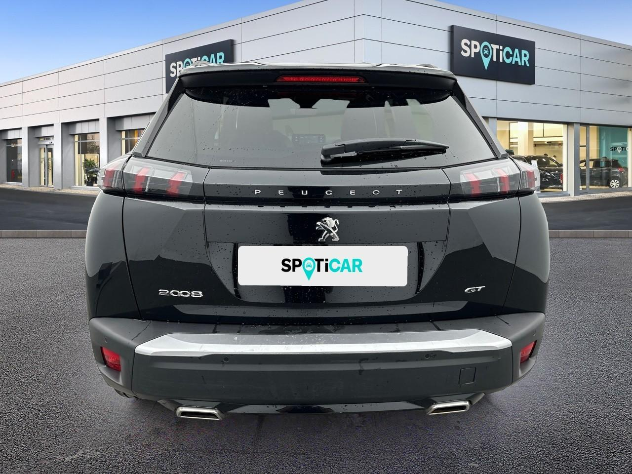 Peugeot 2008 puretech 130 s&s eat8 gt pack — photo 5