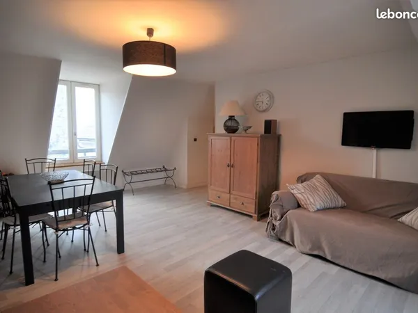 Appartement 3 pièces 70m2 (2 chambres)