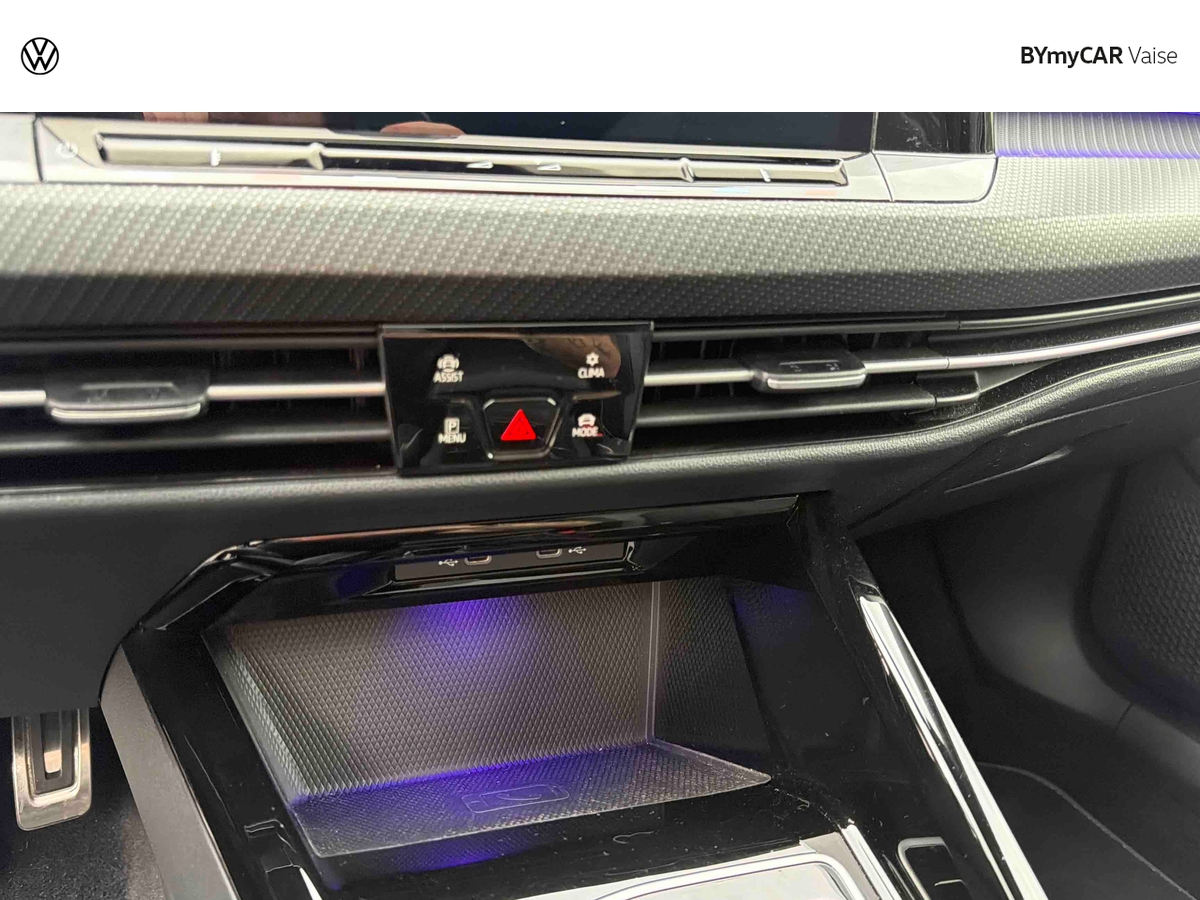 Volkswagen Golf 1.5 eTSI OPF 130 DSG7 — photo 20