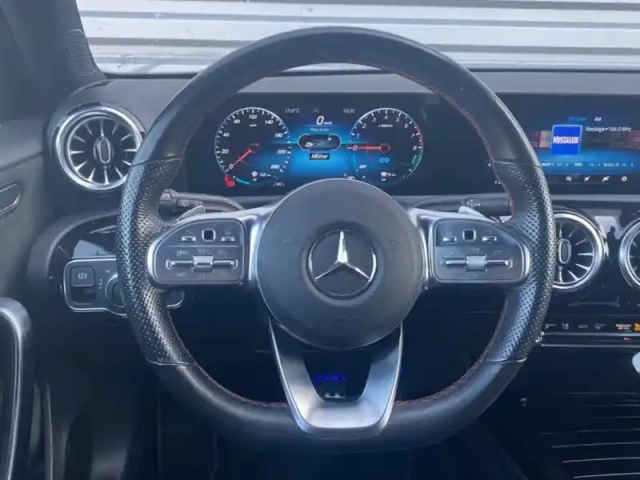 Mercedes Classe A 250 e amg line — photo 24