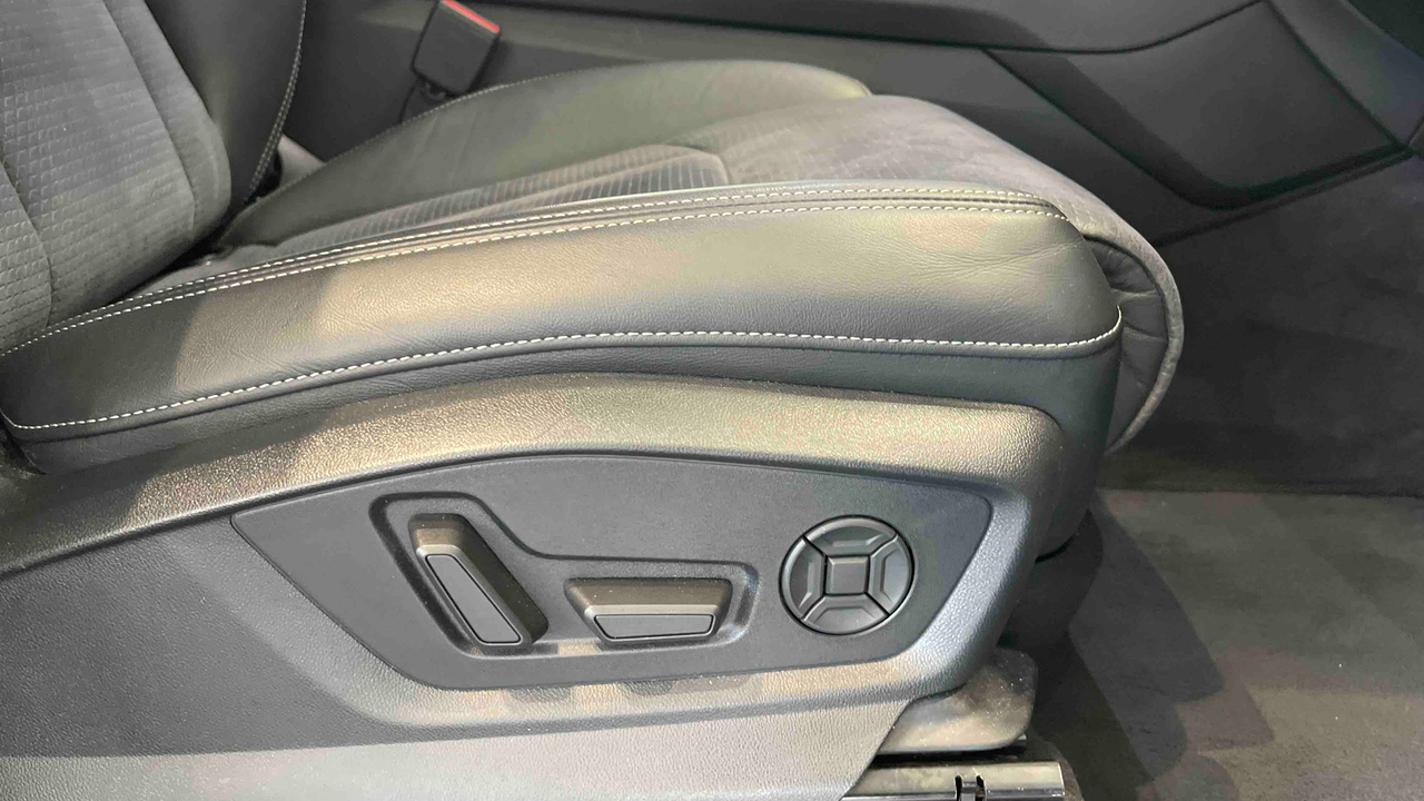 Audi Q7 60 TFSI e 462 Tiptronic 8 Quattro — photo 27