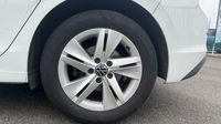 Volkswagen Golf 2.0 TDI SCR 150ch Life DSG7 — photo 28