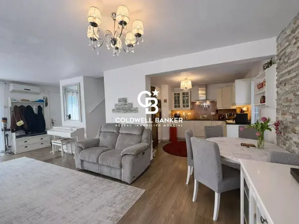 Maison 6 pièces 110 m²