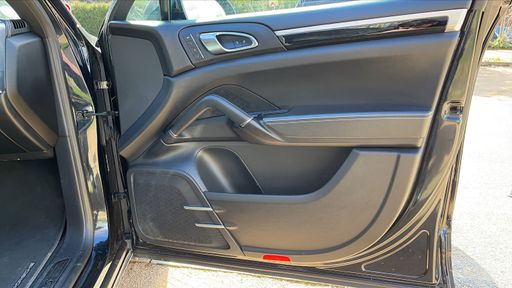 Porsche Cayenne S 3.0 416 e-Hybrid 4x4 Tiptonic 8 - Platinium – 2016 – 186234 km – Hybride rechargeable – Boîte Automatique — photo 50