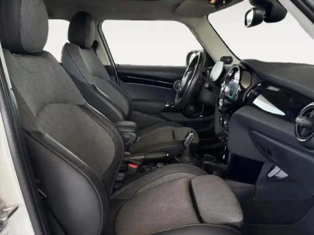 Mini Mini 5 portes cooper 136ch edition premium plus bva7 — photo 15