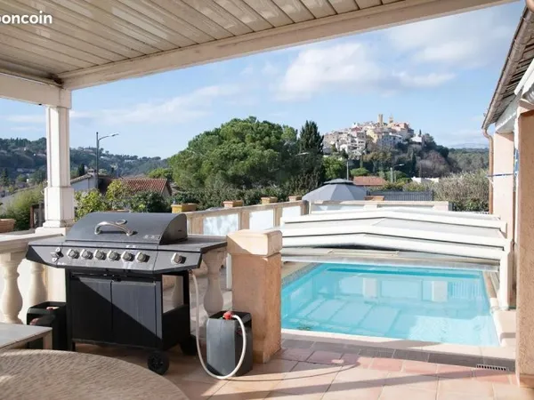 Maison 7 pièces 180 m²