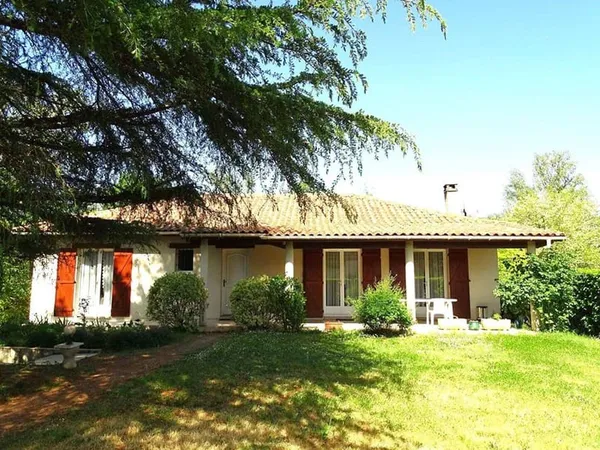 Maison de plain-pied 4 pièces 107 m²