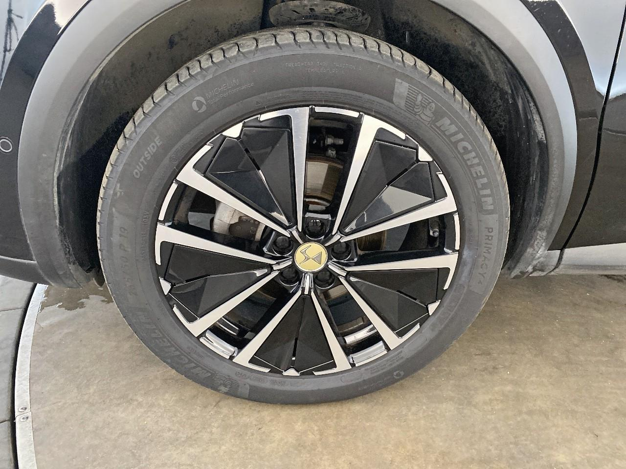 Ds Ds 7 crossback bluehdi 130 eat8 edition france — photo 11