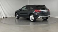 Mercedes Gla 180 Sensation — photo 8
