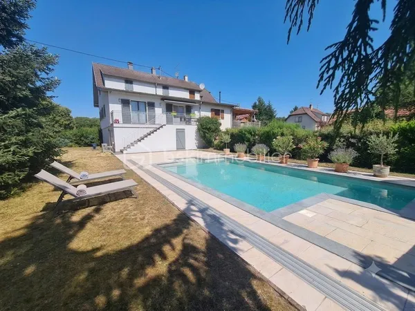 Maison 6 pièces 150 m²