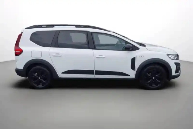 Dacia Jogger eco-g 100 5 places — photo 7