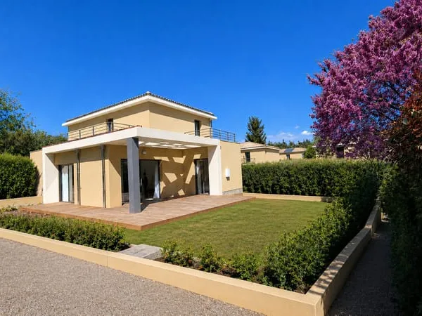-AIX SAINT MITRE - MAISON RE2020 DE 85M² AVEC 150M² DE JARDIN ET GARAGE
