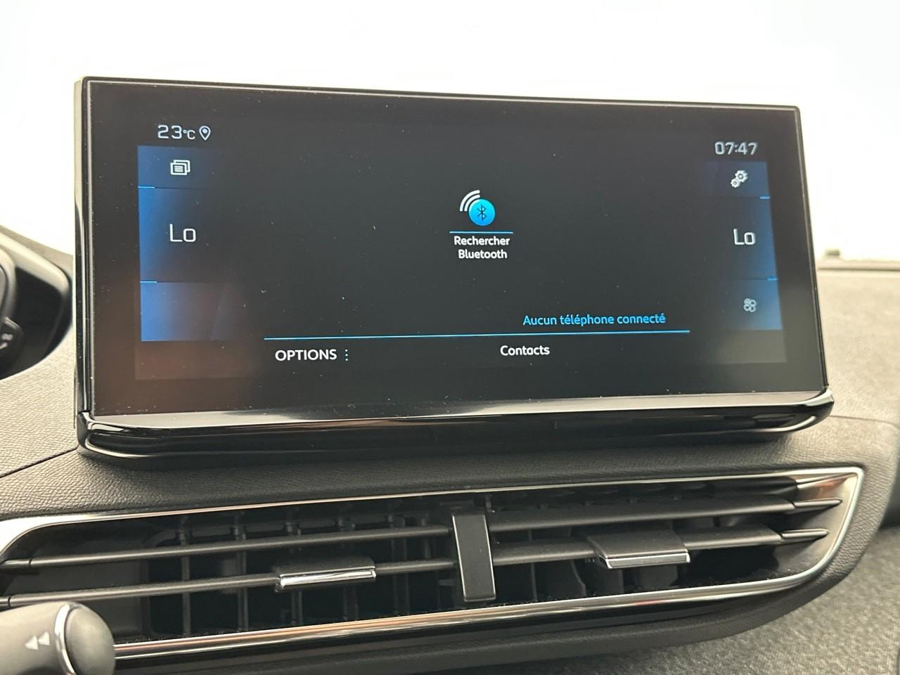 Peugeot 3008 puretech 130ch s&s eat8 allure pack — photo 24