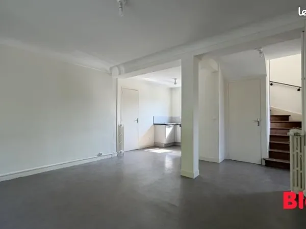 Maison 5 pièces 70 m²