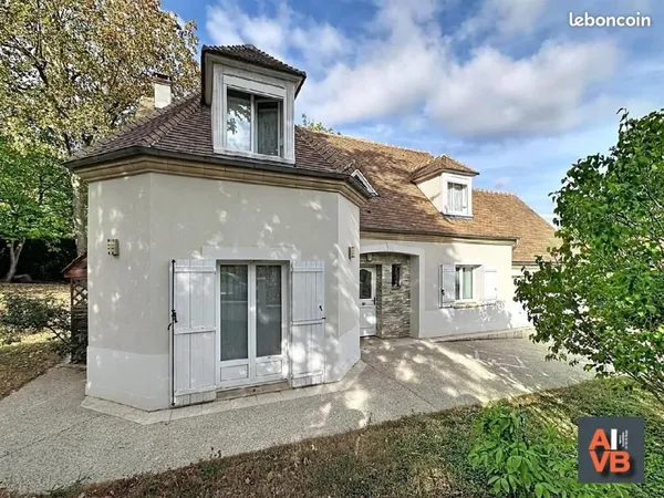 Pavillon 6 pièces 160 m²