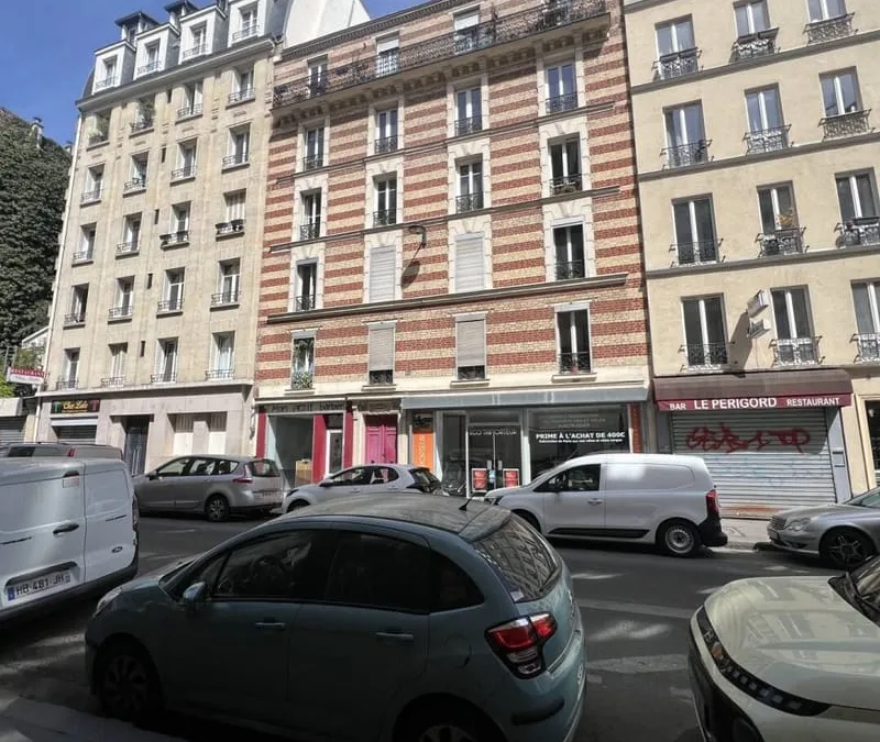 Photo 1