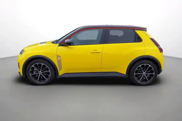 Renault 5 renault  e-tech electrique 120 ch autonomie urbaine — photo 3