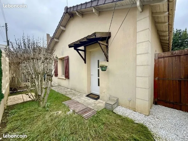 Studio de 22 m2 avec jardin