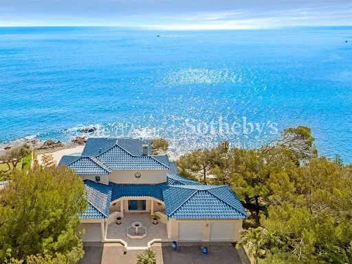 Villa 7 pièces 288 m²
