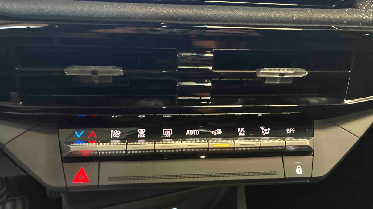 Renault Clio E-Tech full hybrid 160 ch — photo 21