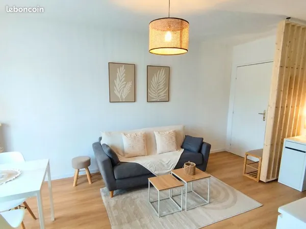 Studio meublé lumineux