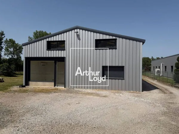 Local d'activité 333 m²