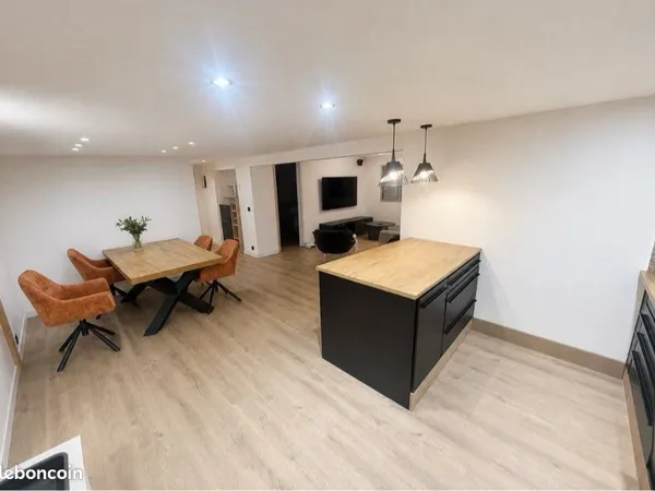 Mobil-home 65 m² rénové - 2 chambres - Villeneuve-Loubet - Côte d'Azur