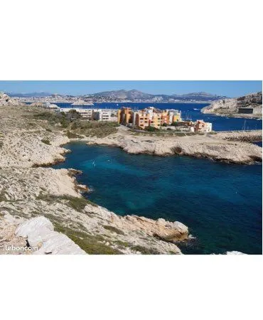 Au Frioul - Chambre & balcon individuels en colocation dans T3 vue mer