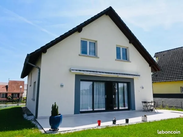 Maison 5 pièces avec grand jardin location longue durée
