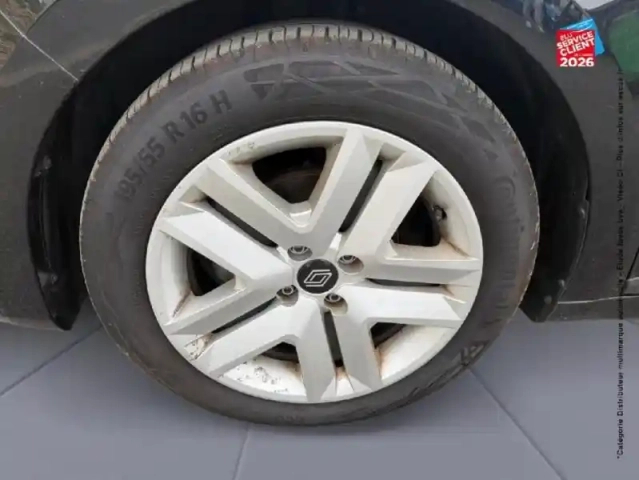 Renault Clio 1.0 tce 90ch evolution — photo 10