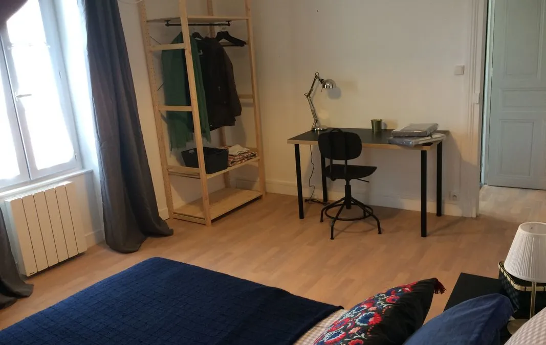 Photo 2